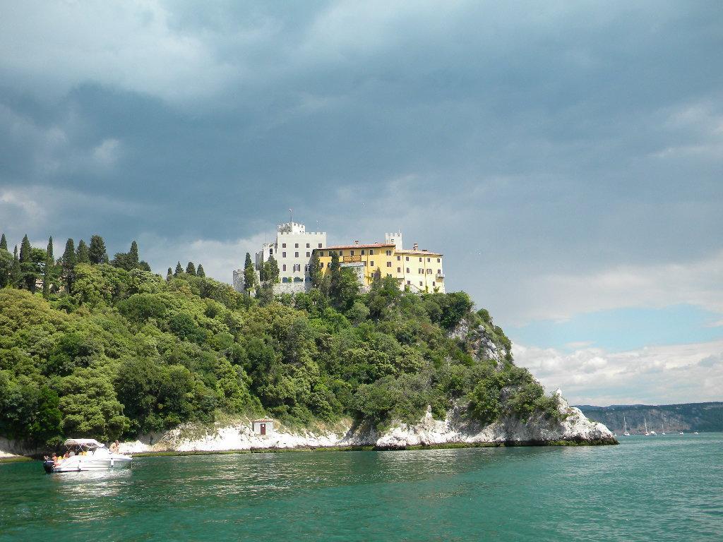 B&B Porto Del Bivio 두이노 외부 사진